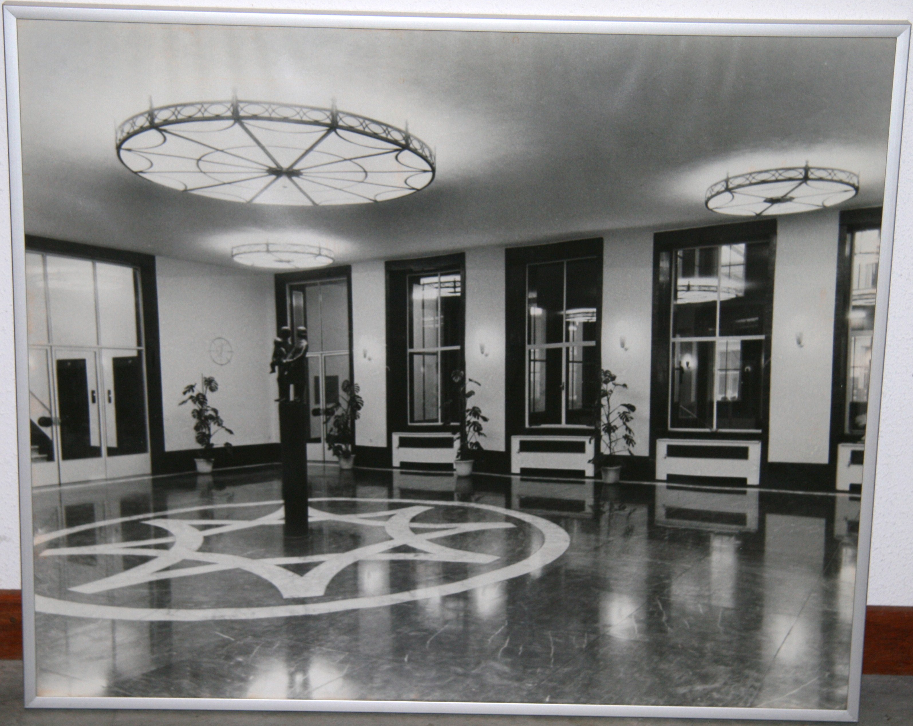 Hal hoofdkantoor PNEM 1956